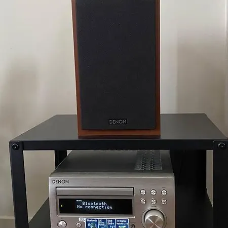 Le Chateau De John Miles Au Bord De L'eau Holiday home Suce-sur-Erdre